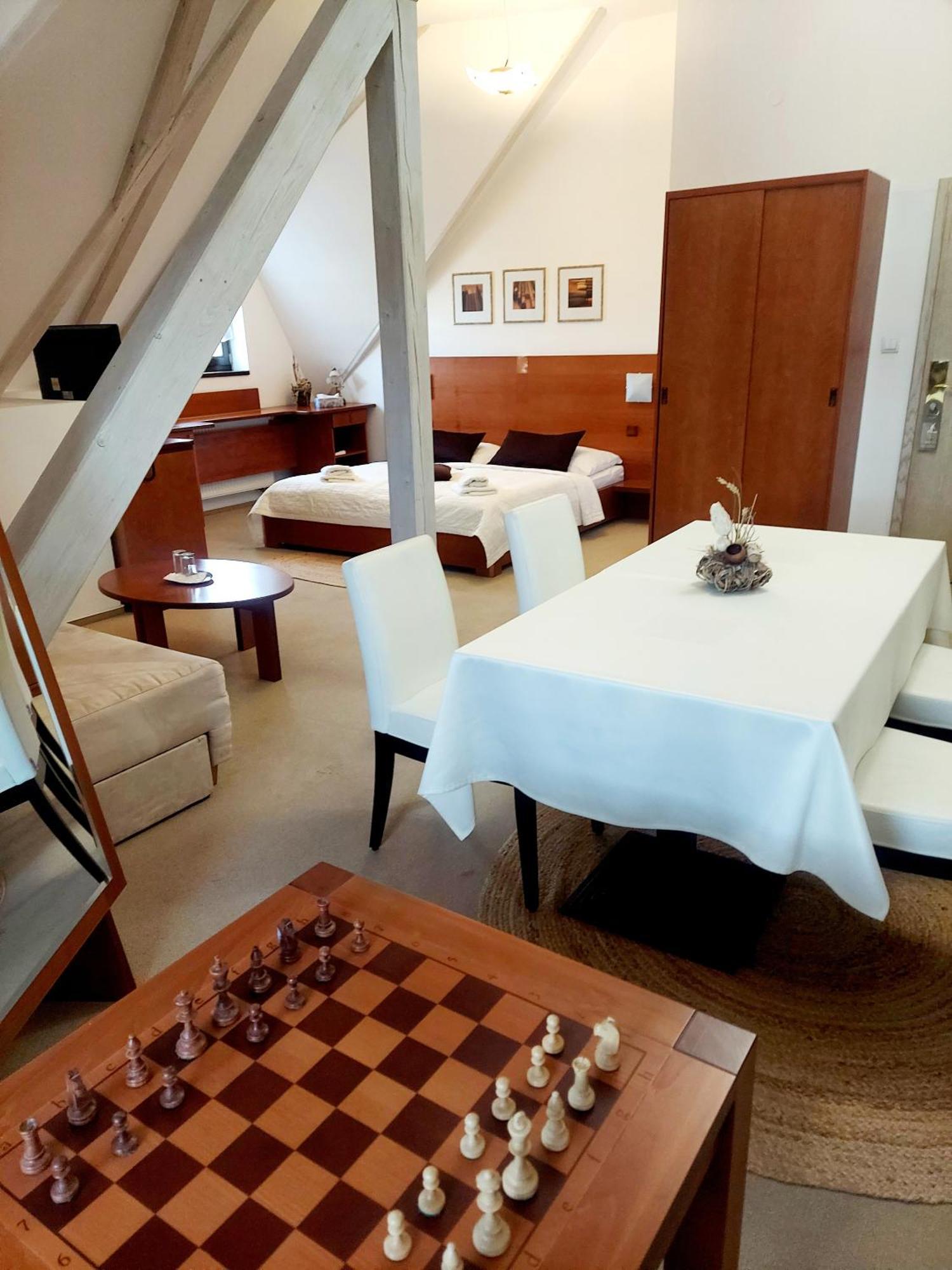 Hotel Slameny Dom & Spa Mala Ida Luaran gambar